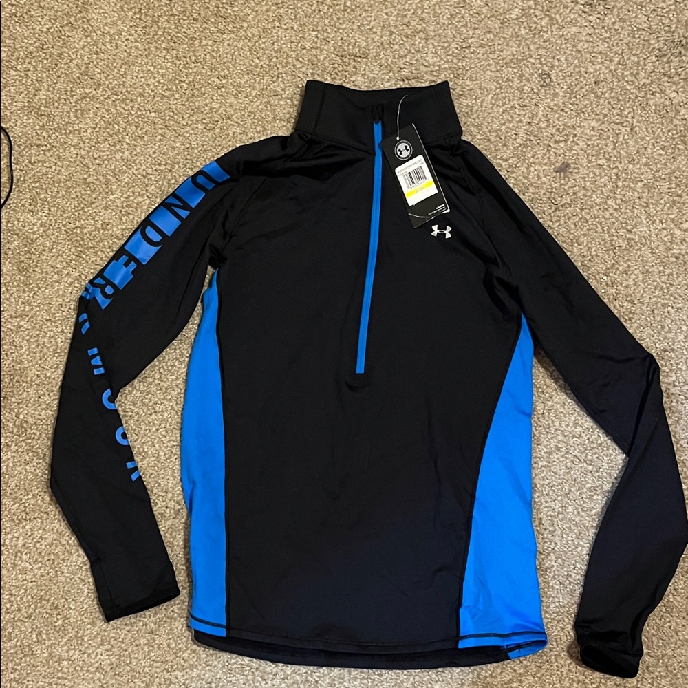 Under Armour women’s Black and Blue cold gear 1/4 zip
